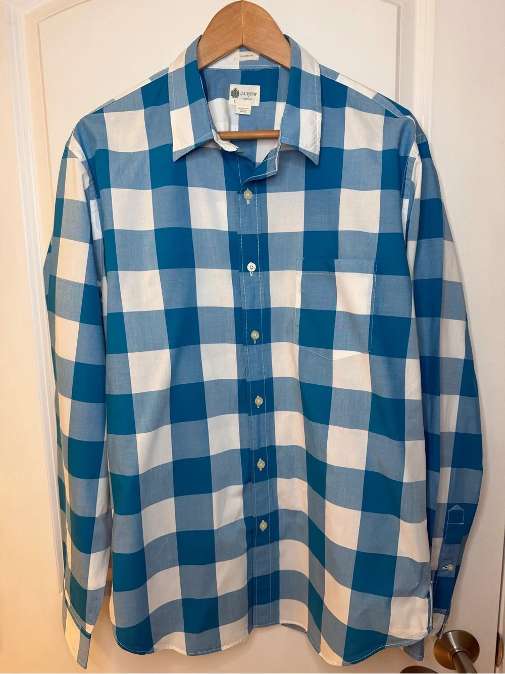 Vintage J. Crew Men’s Blue and White Buffalo Check Button-Down Shirt, size L